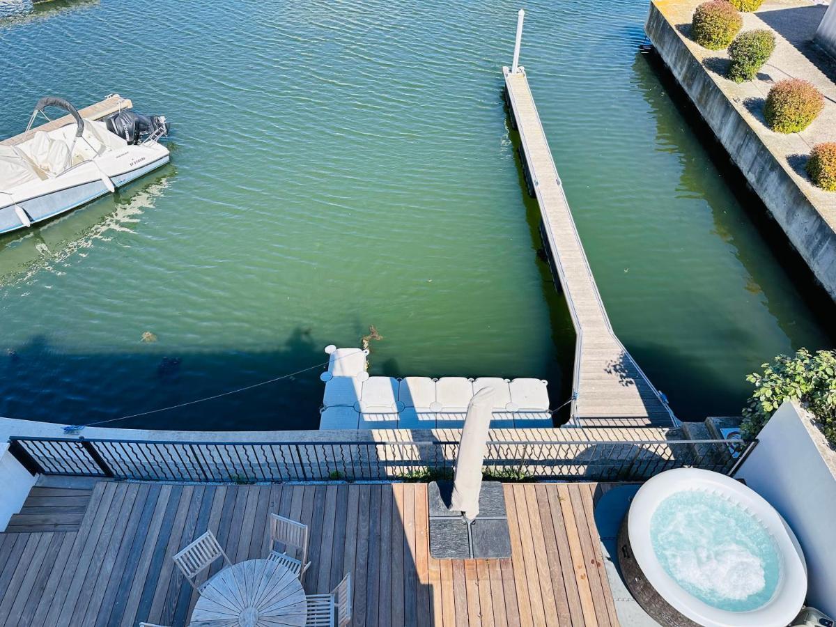 艾格-莫尔特Marina 120M²/8 Pers/ Terrasse 100M²/ Appontement别墅 外观 照片